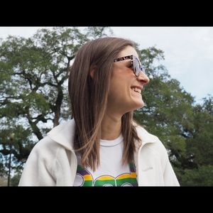 Meet your Posher, Heather